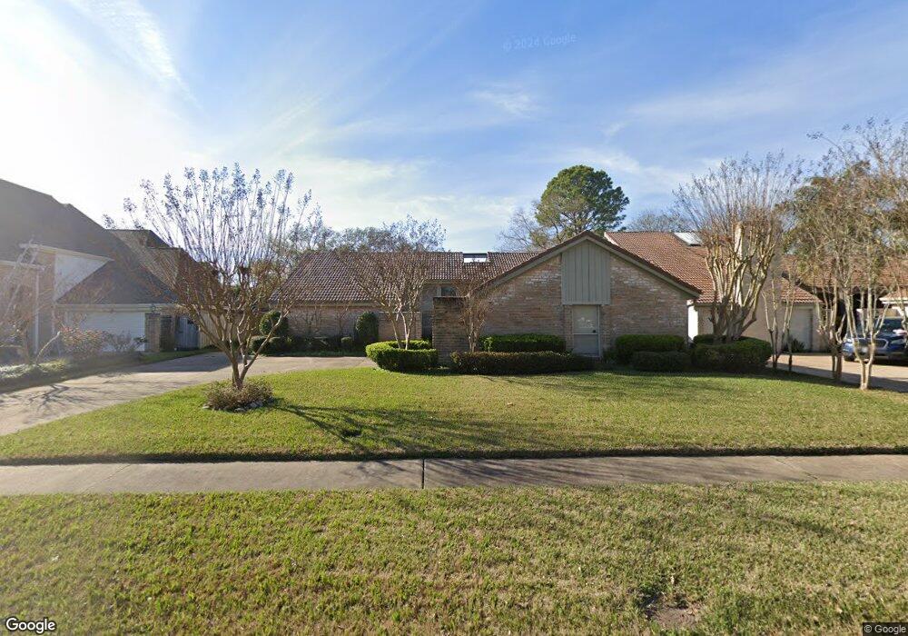 7931 Green Lawn Dr, Houston, TX 77088 - photo 1