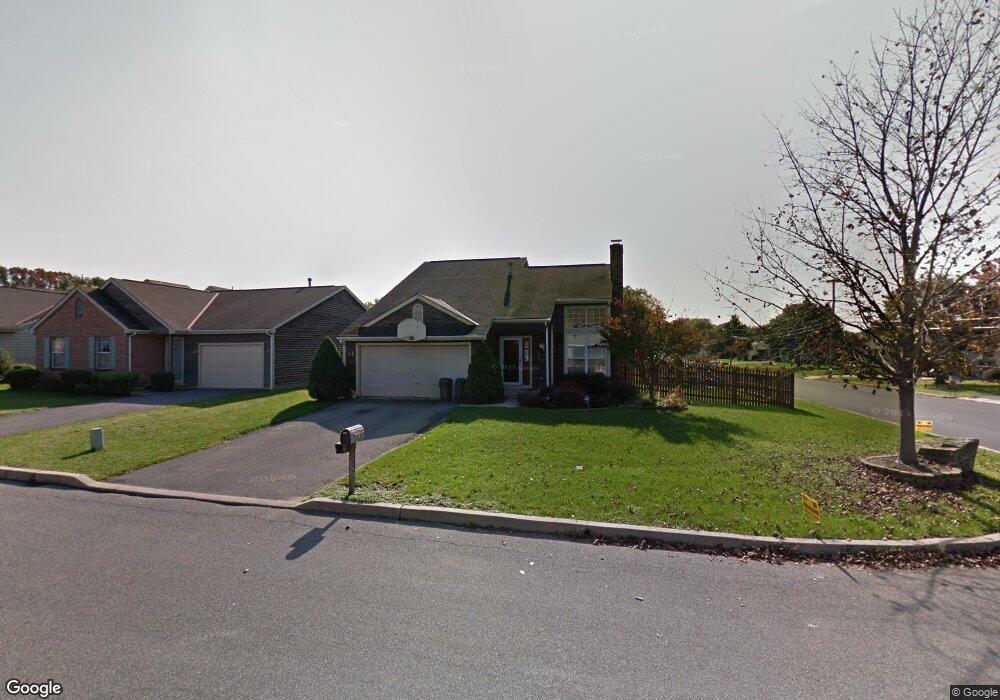 3642 Willingham Ave, Reading, PA 19605 - photo 1