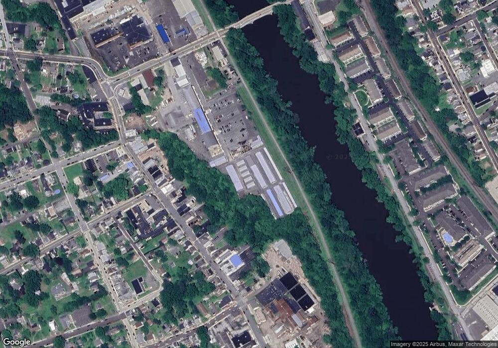 20 Riverside Dr, Spring City, PA 19475 - photo 1