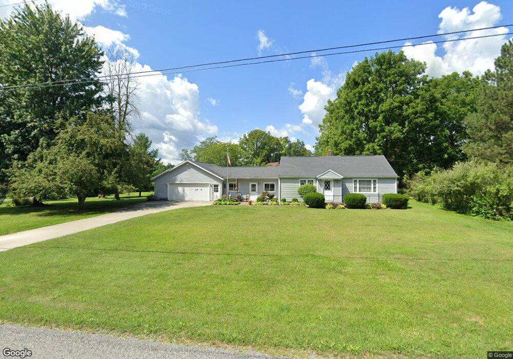 6210 Maple Rd, Frankenmuth, MI 48734 - photo 1