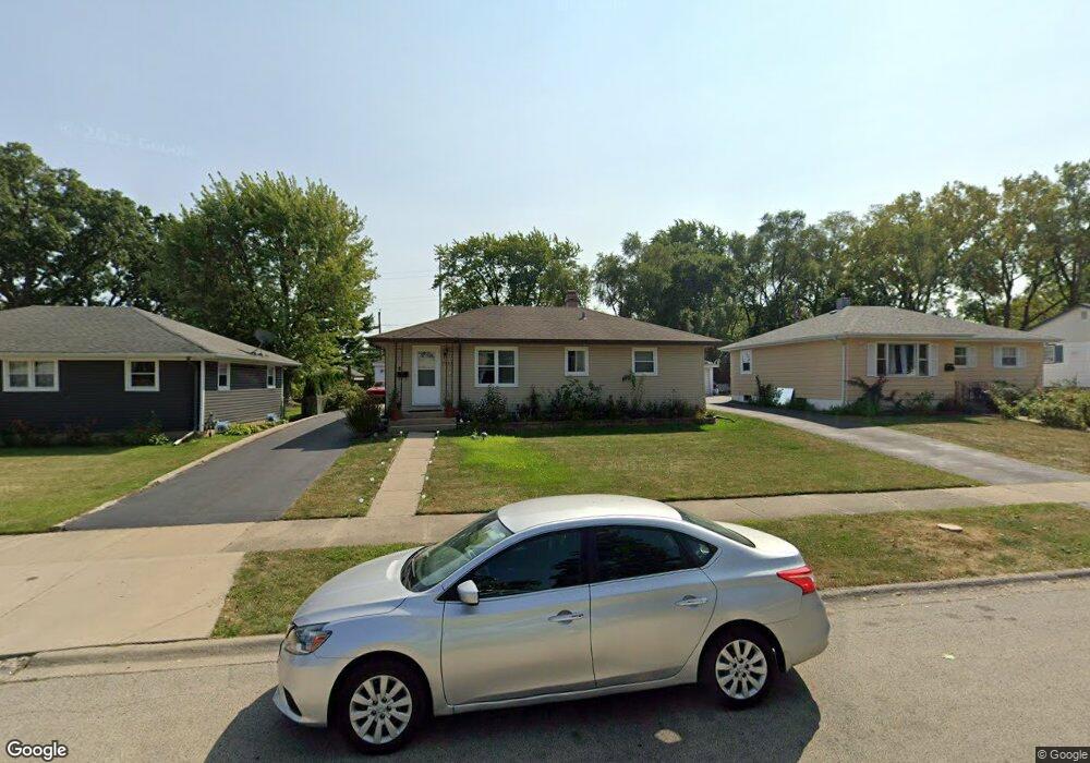 2713 W Cheyenne Rd, Waukegan, IL 60087 - photo 1