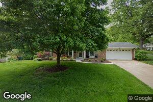 800 Rolfe Dr, Saint Louis, MO 63122