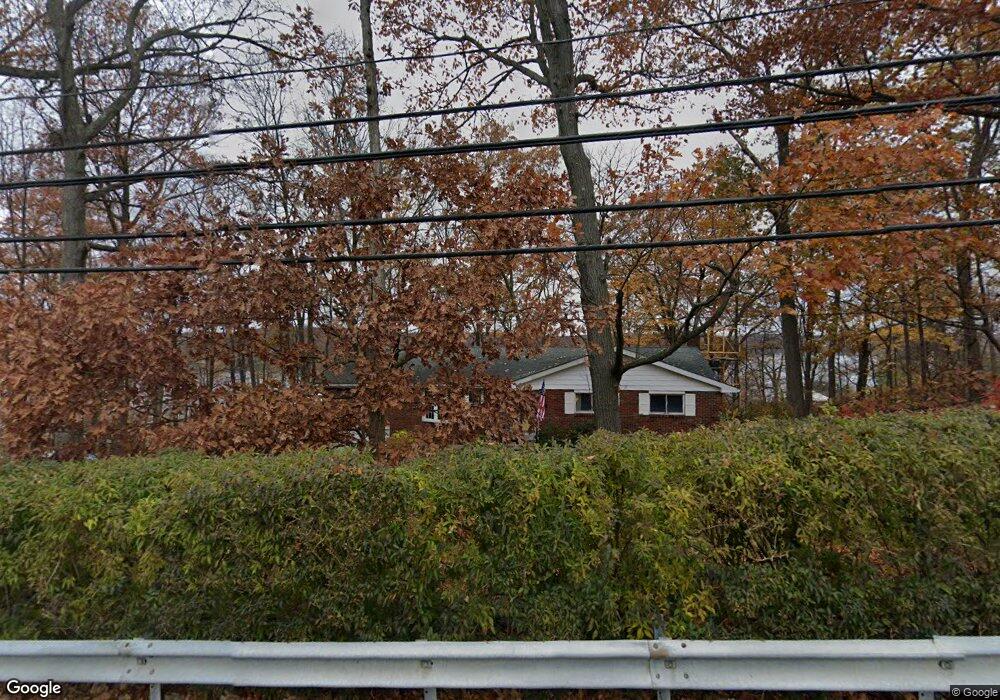 85 Espanong Rd, Lake Hopatcong, NJ 07849 - photo 1