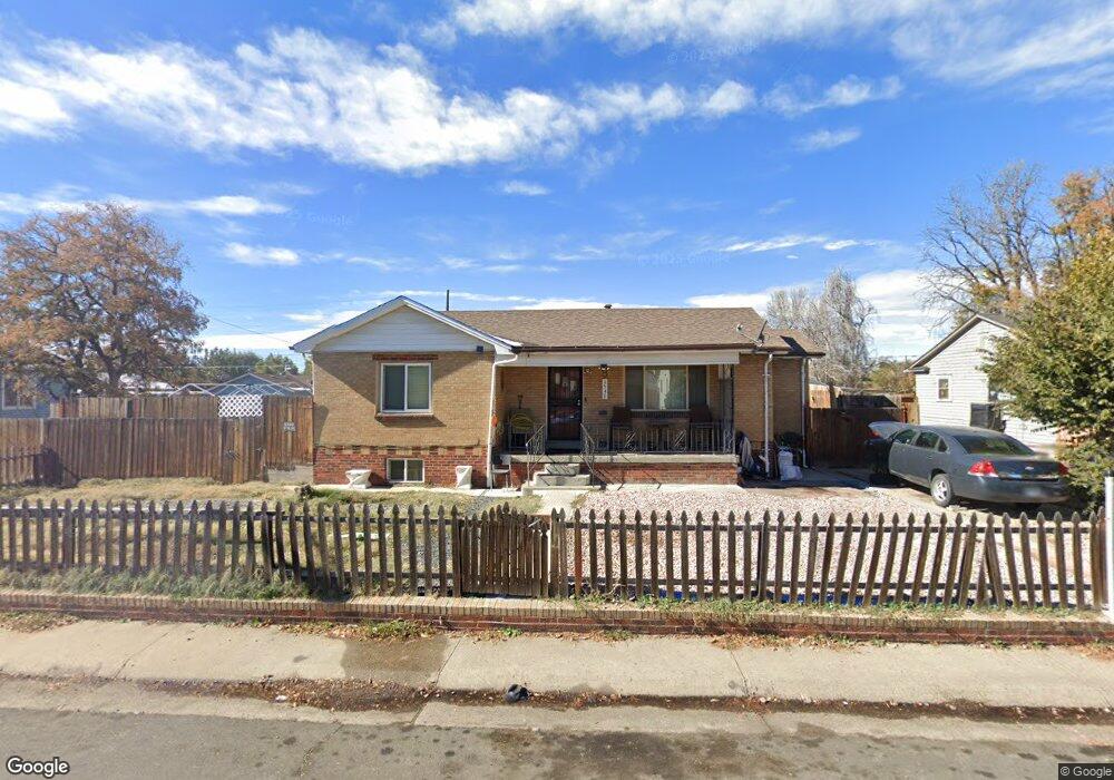 1547 Hanover St, Aurora, CO 80010 - photo 1