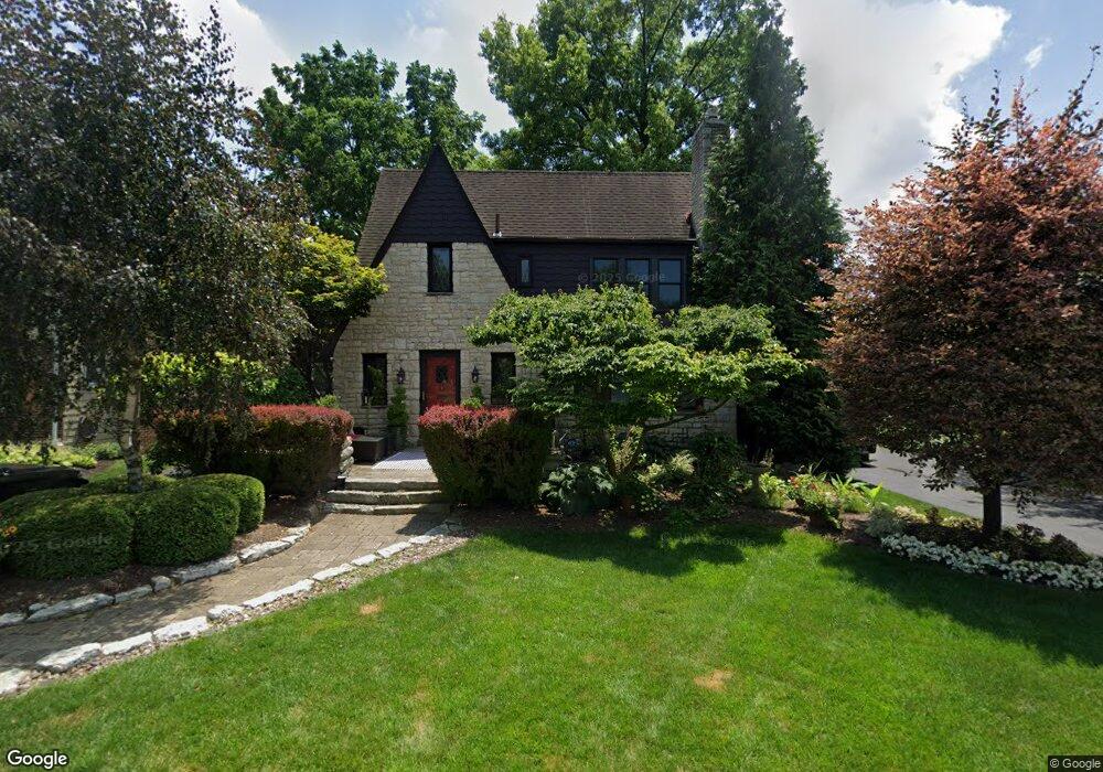 39 W Torrence Rd, Columbus, OH 43214 - photo 1