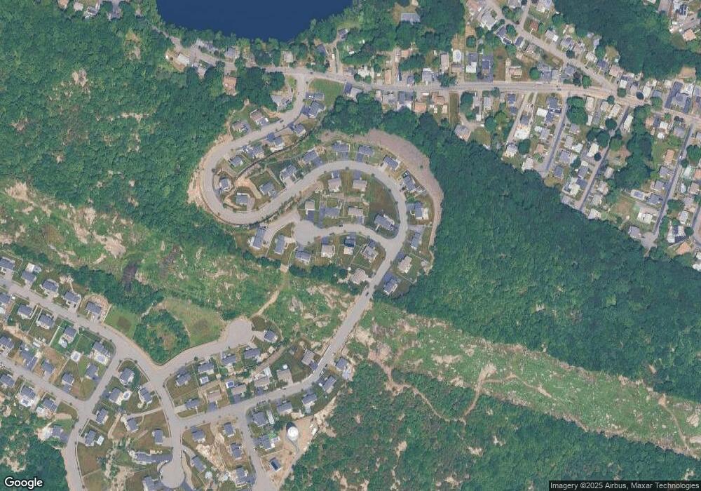 4 Marshall Cir, Peabody, MA 01960 - photo 1