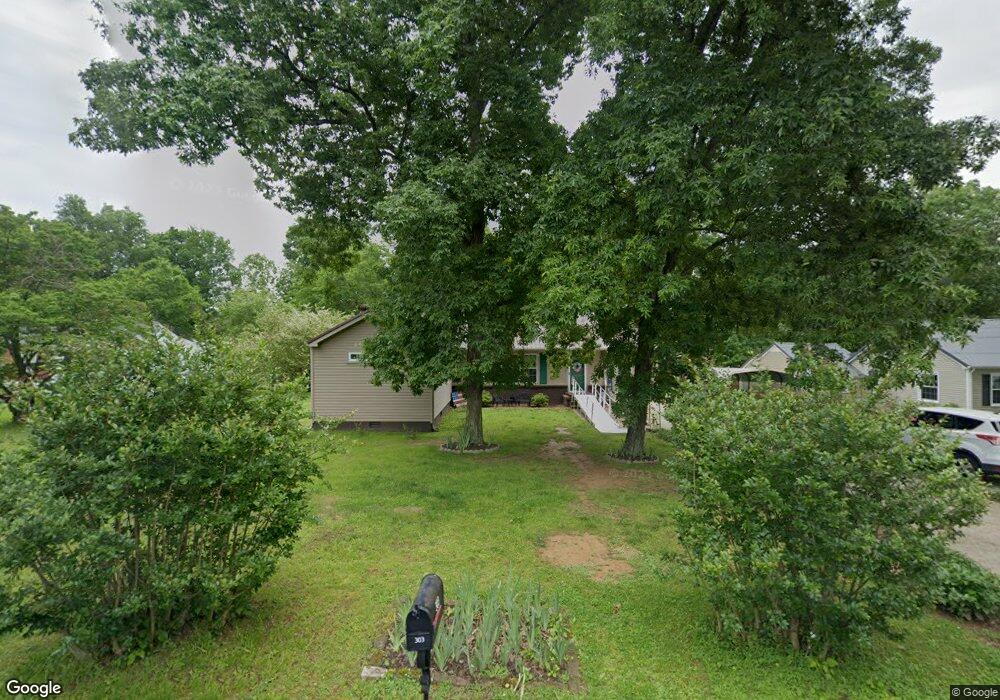 303 Forest Ave, Shelbyville, TN 37160 - photo 1