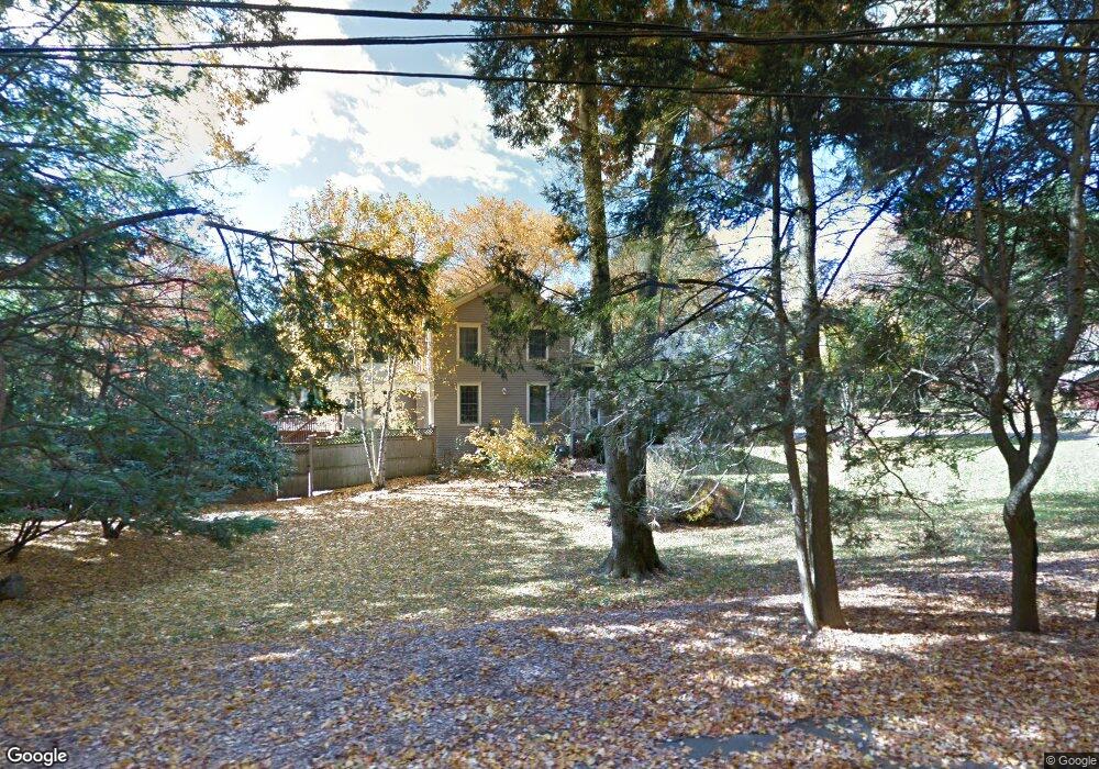 10 High Meadow Rd, Weston, CT 06883 - photo 1