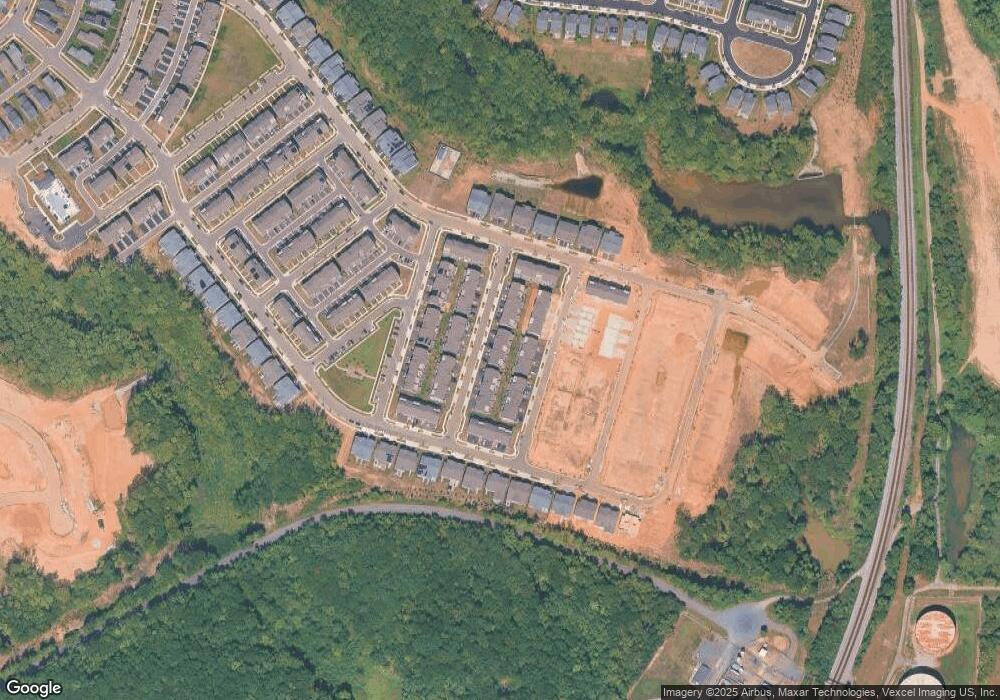 1711 Beech Leaf St, Dumfries, VA 22026 - photo 1