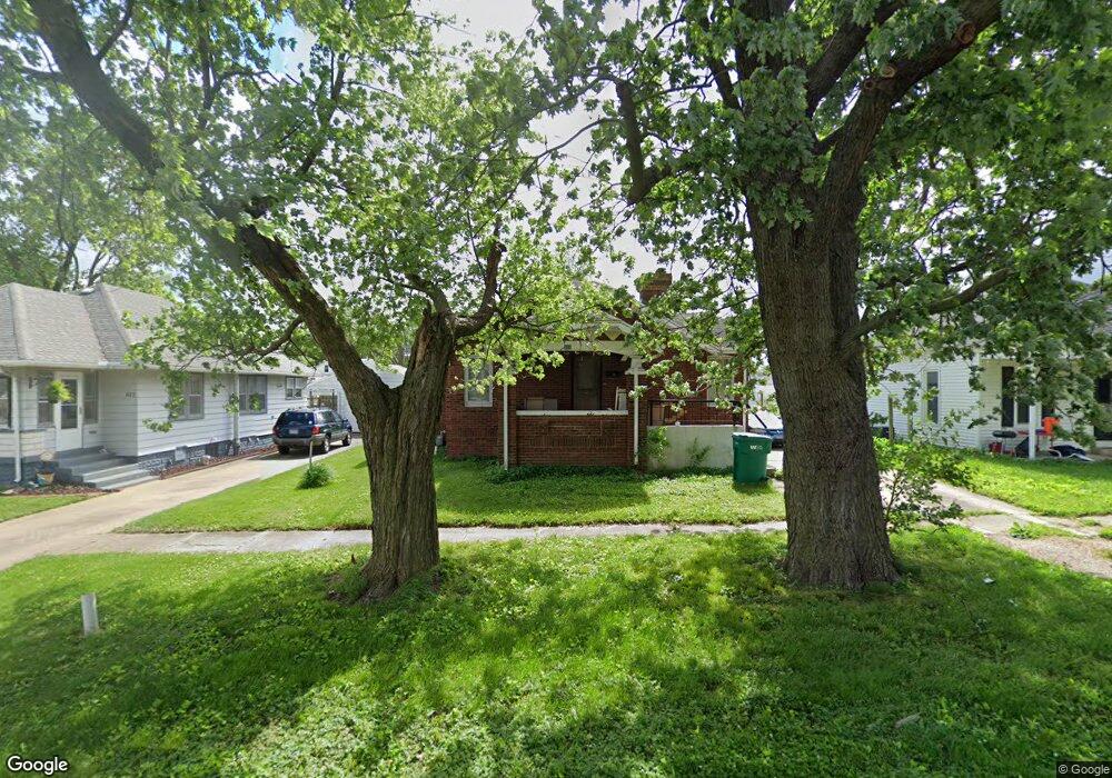 808 N 13th St, Mattoon, IL 61938 - photo 1