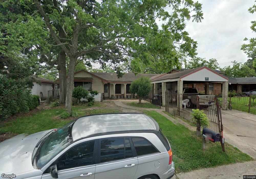 10401 Kelburn Dr, Houston, TX 77016 - photo 1