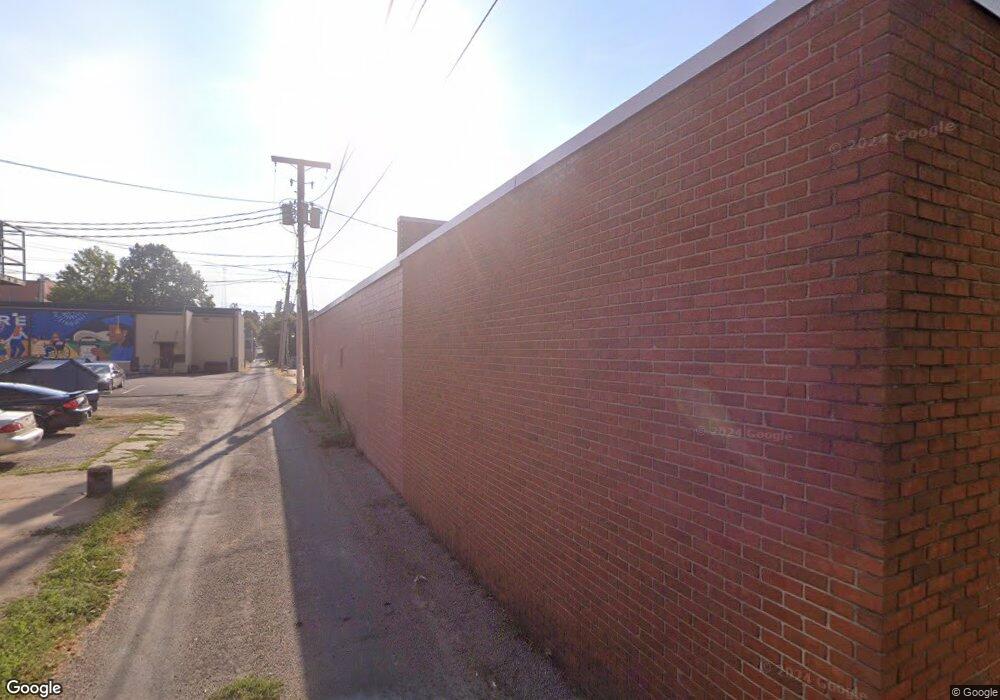 228 S Columbus St, Lancaster, OH 43130 - photo 1