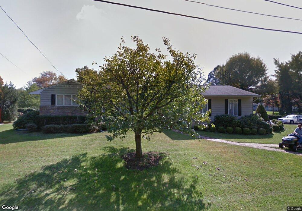 210 Roberts Ln, Mount Laurel, NJ 08054 - photo 1