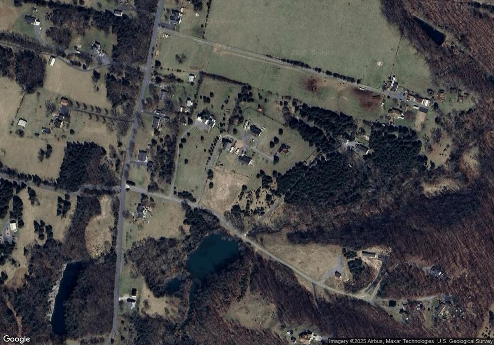 85 Ward Dr, Bunker Hill, WV 25413 - photo 1