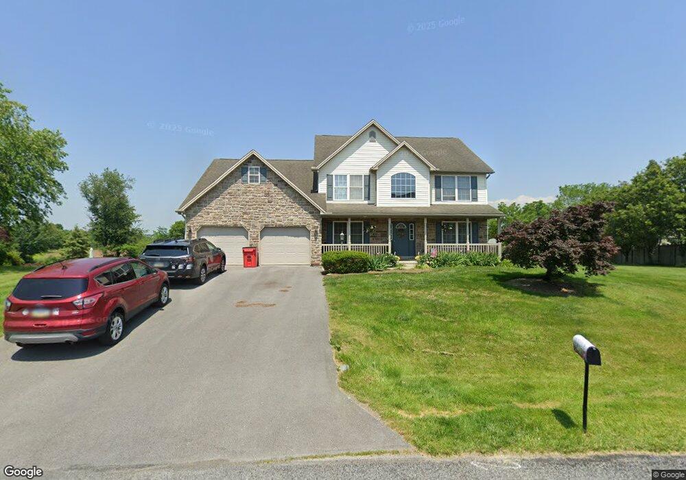 1467 Hunters Chase, Chambersburg, PA 17202 - photo 1