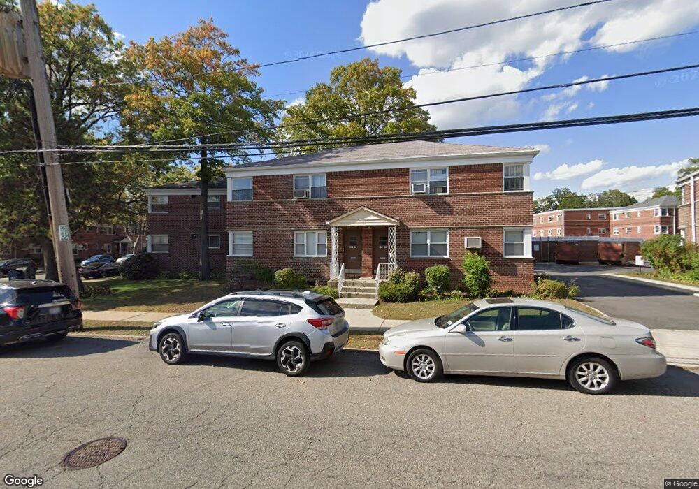 198-01 Dunton Ave unit 2, Hollis, NY 11423 - photo 1