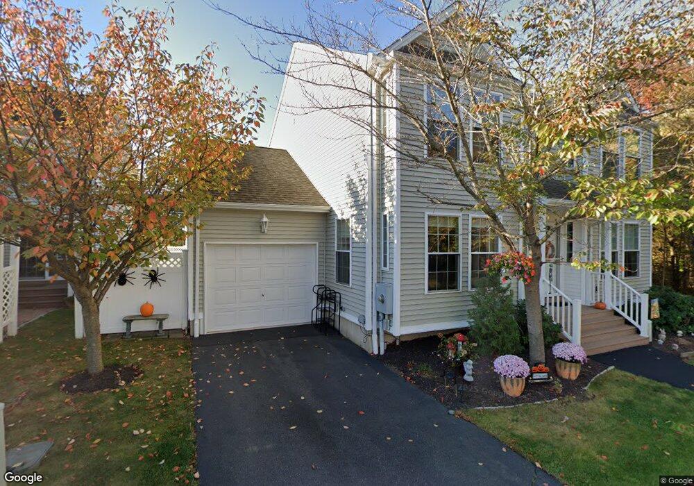 5 Country Rd unit 7, Unionville, CT 06085 - photo 1