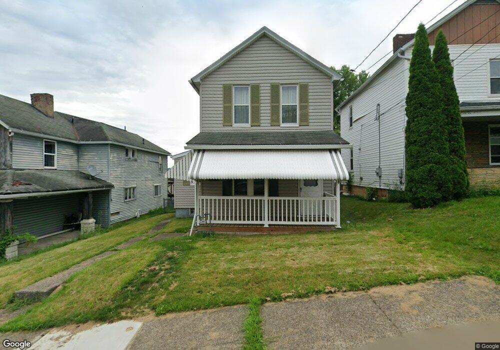 917 Cooper St, Vandergrift, PA 15690 - photo 1
