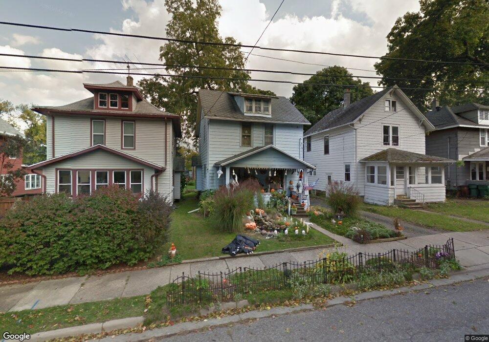 1711 Donora St, Lansing, MI 48910 - photo 1