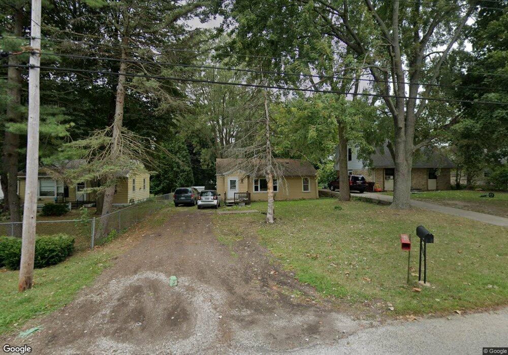 6338 Rosedale Rd, Lansing, MI 48911 - photo 1