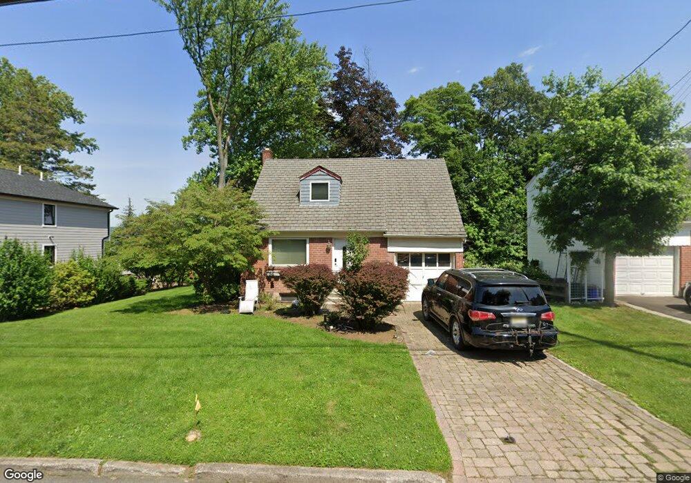 68 Roosevelt St, Cresskill, NJ 07626 - photo 1