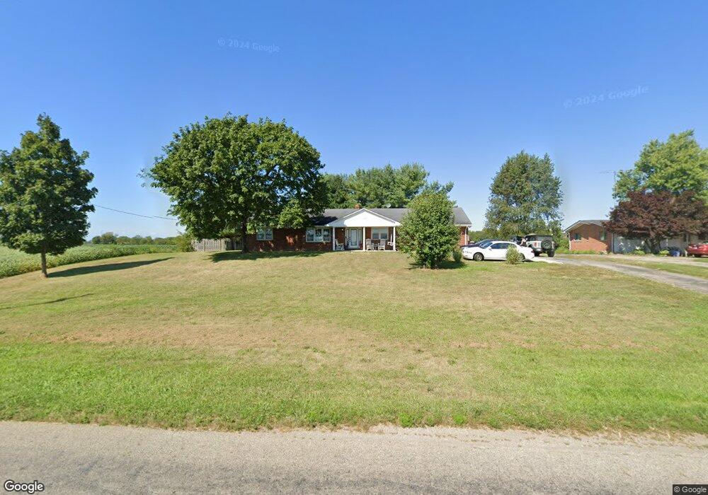 7664 S 800 E, Edinburgh, IN 46124 - photo 1