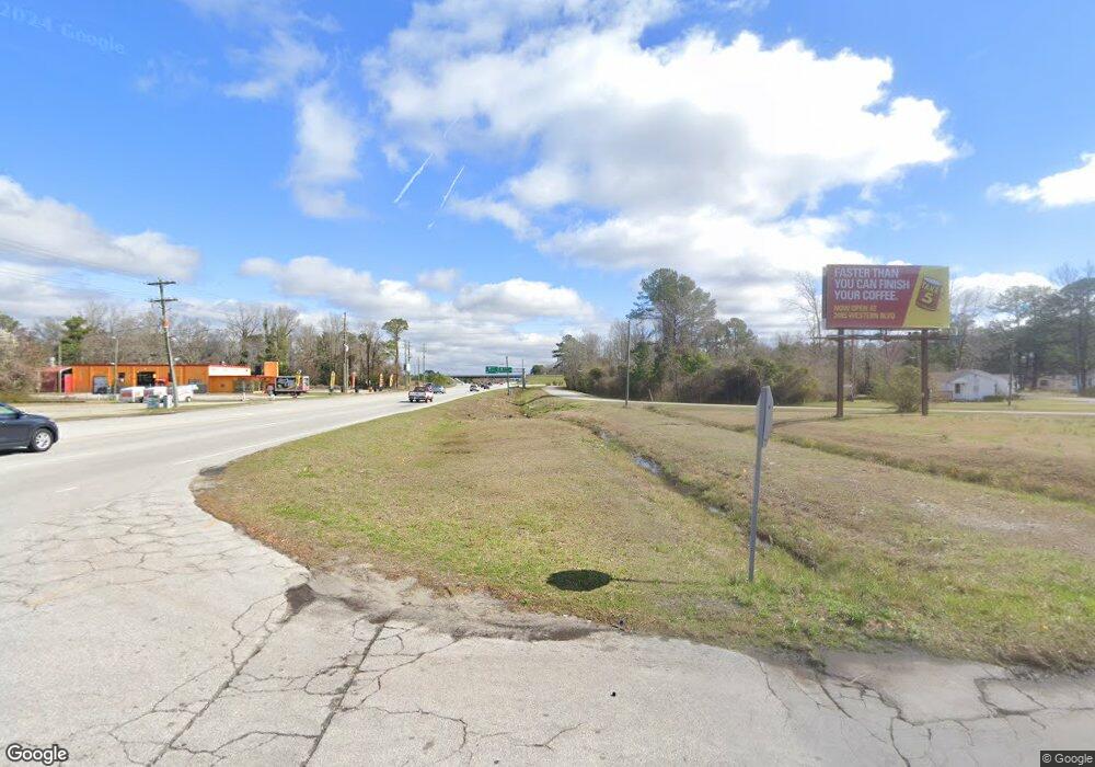 127 Hawkside Rd, Jacksonville, NC 28546 - photo 1