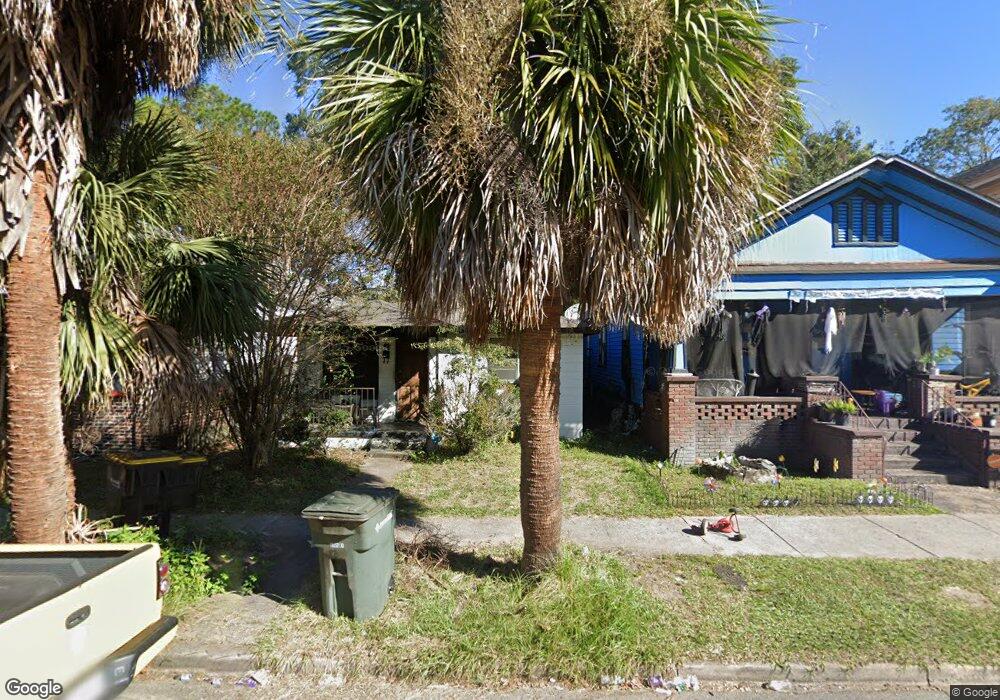 810 W 39th St, Savannah, GA 31415 - photo 1