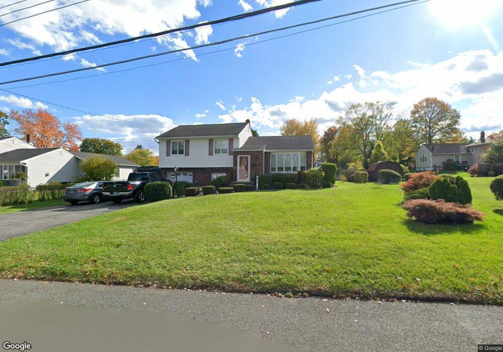 93 Moehring Dr, Blauvelt, NY 10913 - photo 1