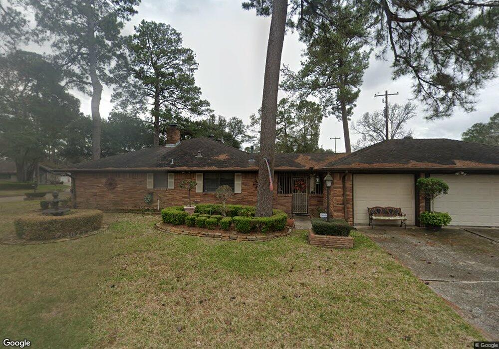 4911 Clift Haven Dr, Houston, TX 77018 - photo 1