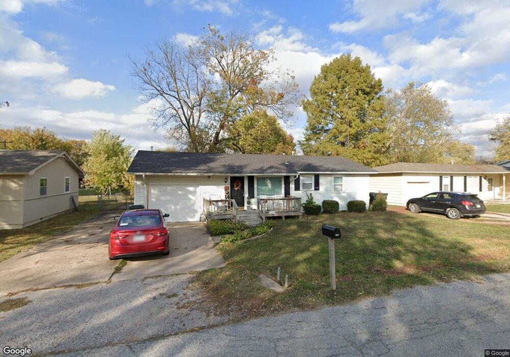 308 E Fry Ct, Claremore, OK 74017 - photo 1