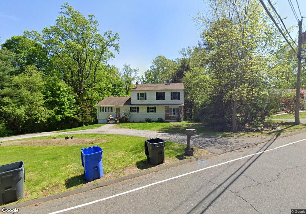 31 Gisella Rd, Trumbull, CT 06611 - photo 1