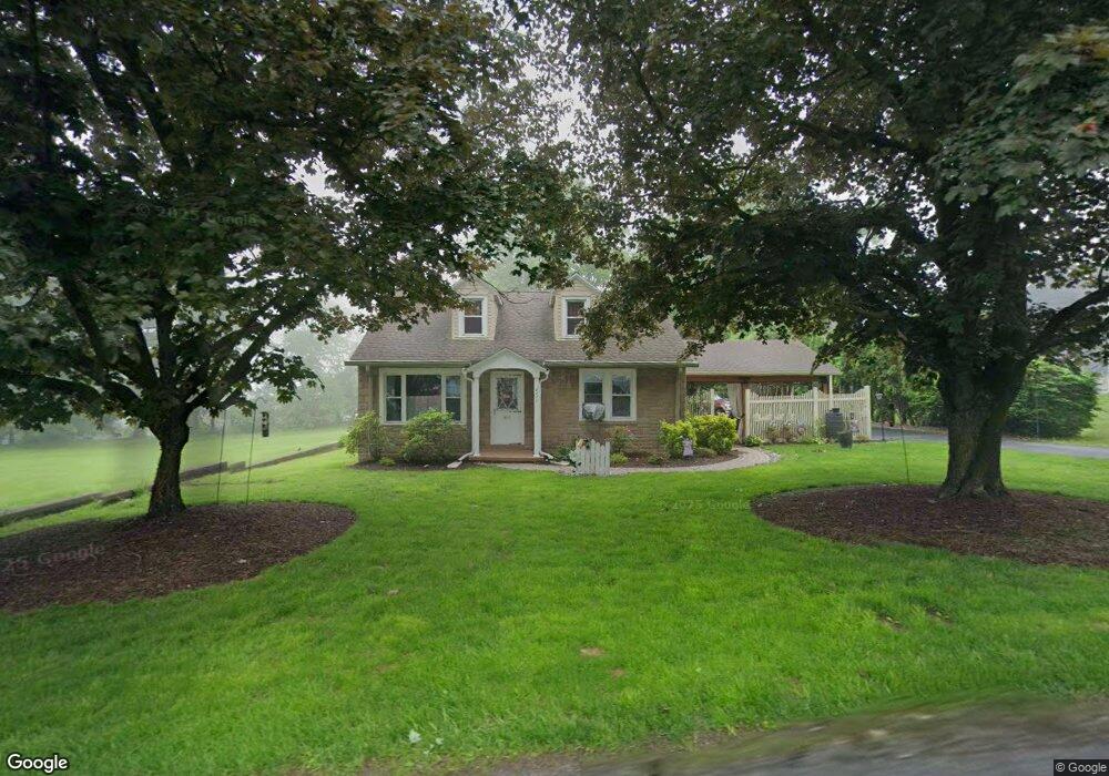 3111 Pricetown Rd, Temple, PA 19560 - photo 1