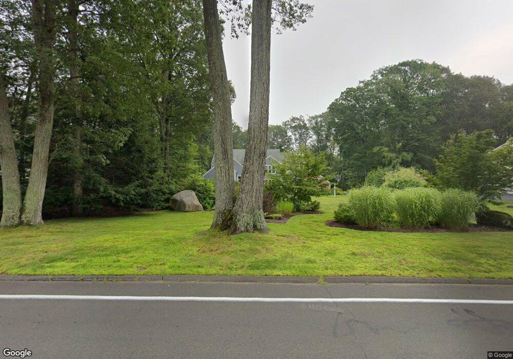 92 Stagecoach Rd, Avon, CT 06001 - photo 1