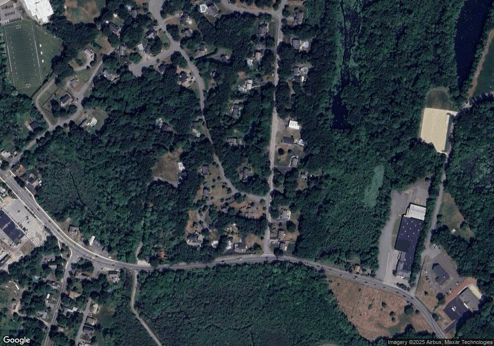 10 Pillsbury Ln, Georgetown, MA 01833 - photo 1