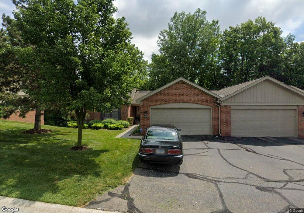 7224 Westchester, West Bloomfield, MI 48322 - photo 1