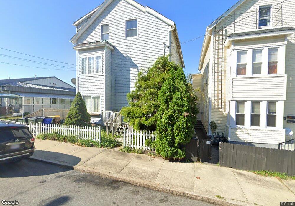 498 Durfee St unit 3, Fall River, MA 02720 - photo 1