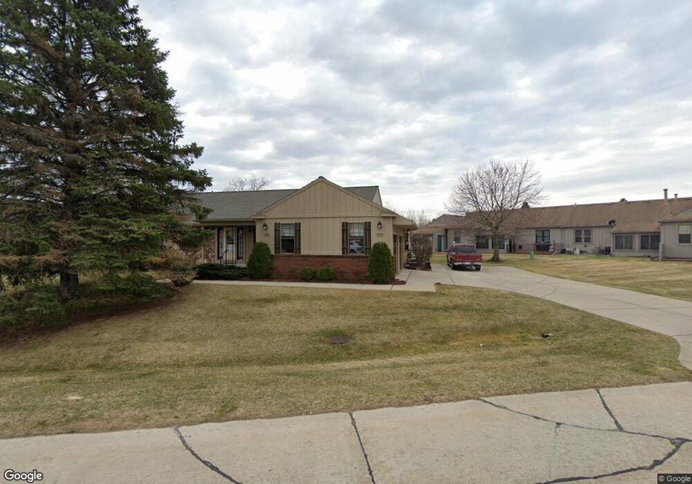 11924 Shenandoah Dr unit 130, 4, South Lyon, MI 48178 - photo 1