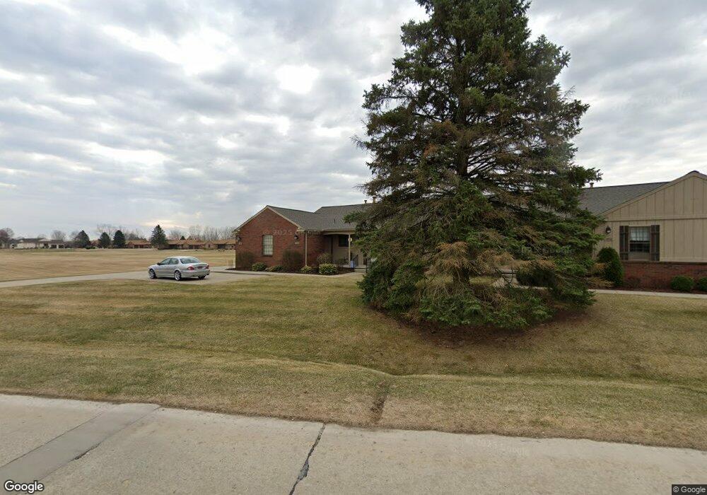 11932 Shenandoah Dr, South Lyon, MI 48178 - photo 1