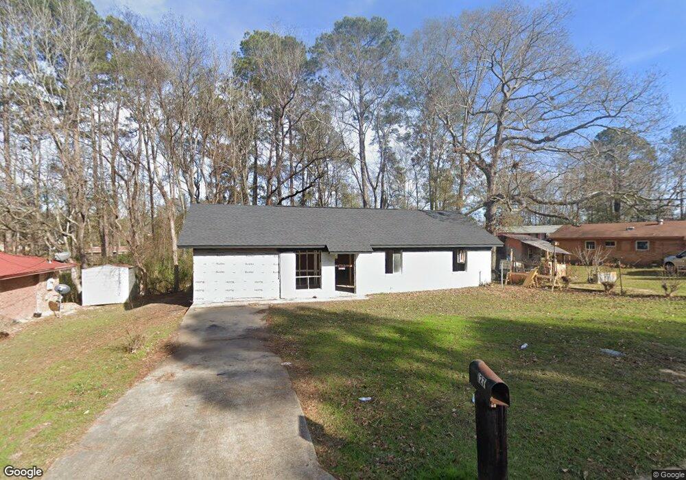 127 Autumn St, Hazlehurst, MS 39083 - photo 1