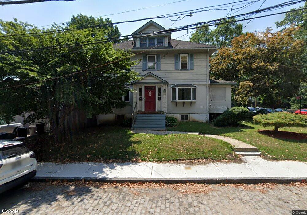 24 Delafield Place, Staten Island, NY 10310 - photo 1