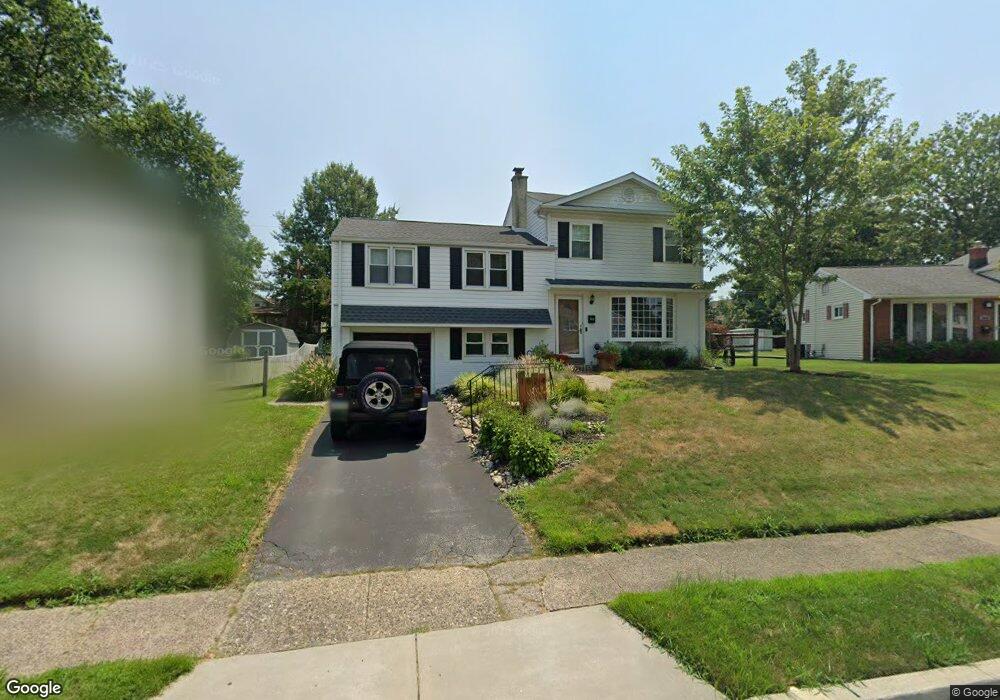 1024 Eisenhower Ave, Woodlyn, PA 19094 - photo 1