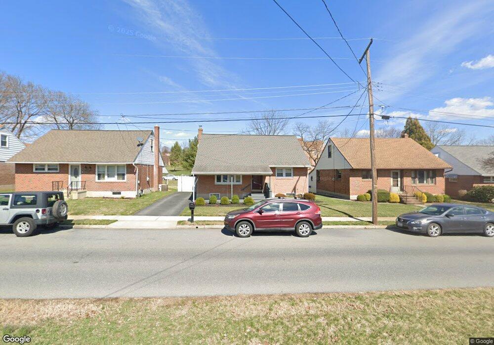 1238 Commonwealth Blvd, Reading, PA 19607 - photo 1