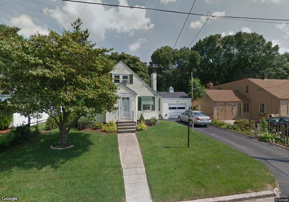 85 Howland Rd, Cranston, RI 02910 - photo 1