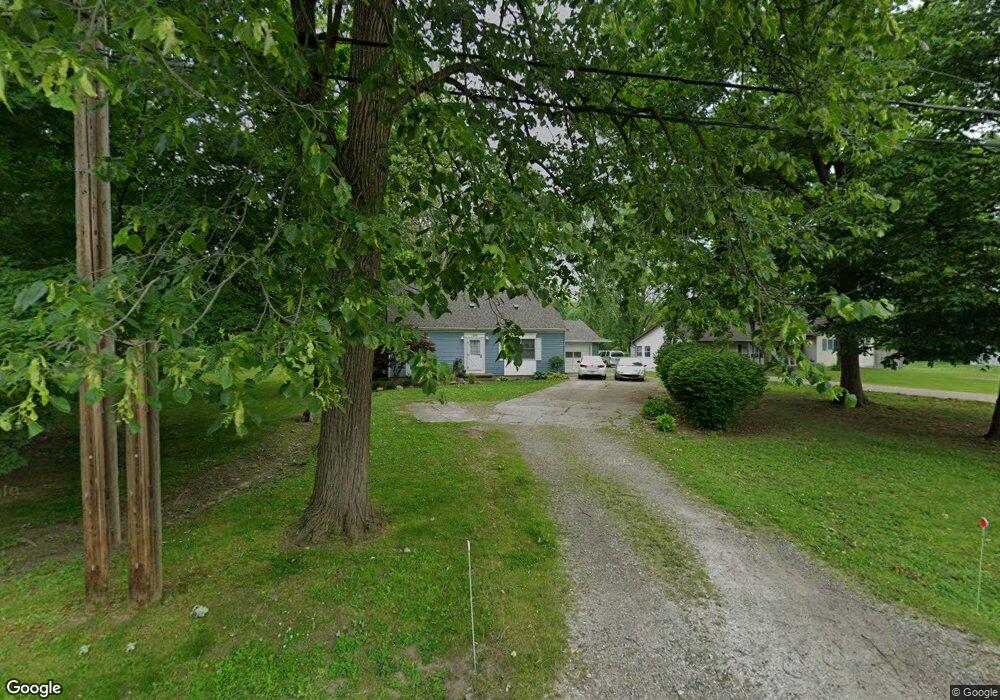 1200 Gilbert St, Flint, MI 48532 - photo 1