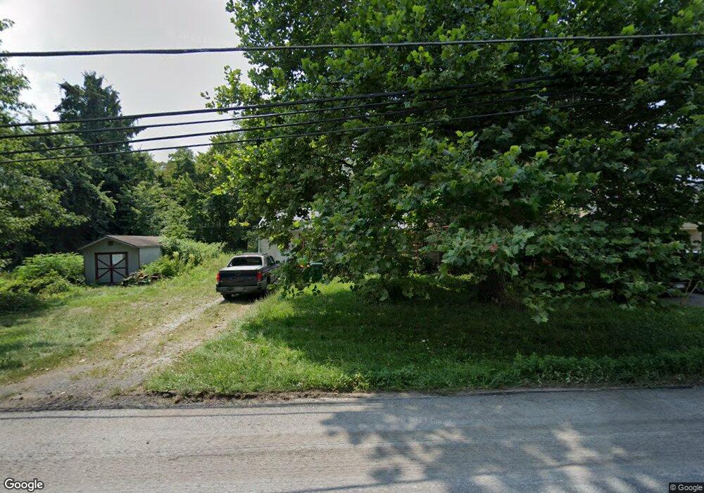 2255 Lambs Gap Rd, Enola, PA 17025 - photo 1