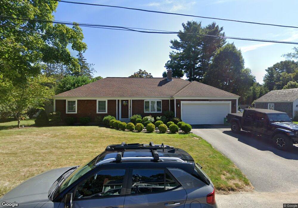 21 Hoover Rd, Hingham, MA 02043 - photo 1