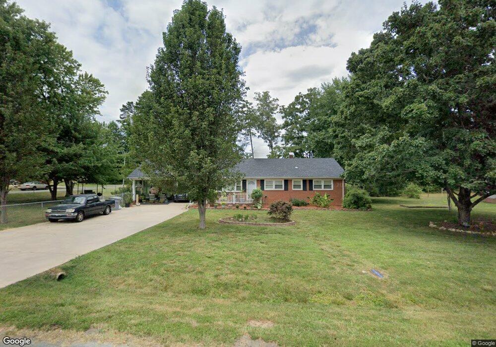 516 Clegg Ave, Asheboro, NC 27203 - photo 1