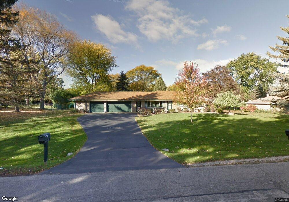 W154N8185 Valley View Dr, Menomonee Falls, WI 53051 - photo 1