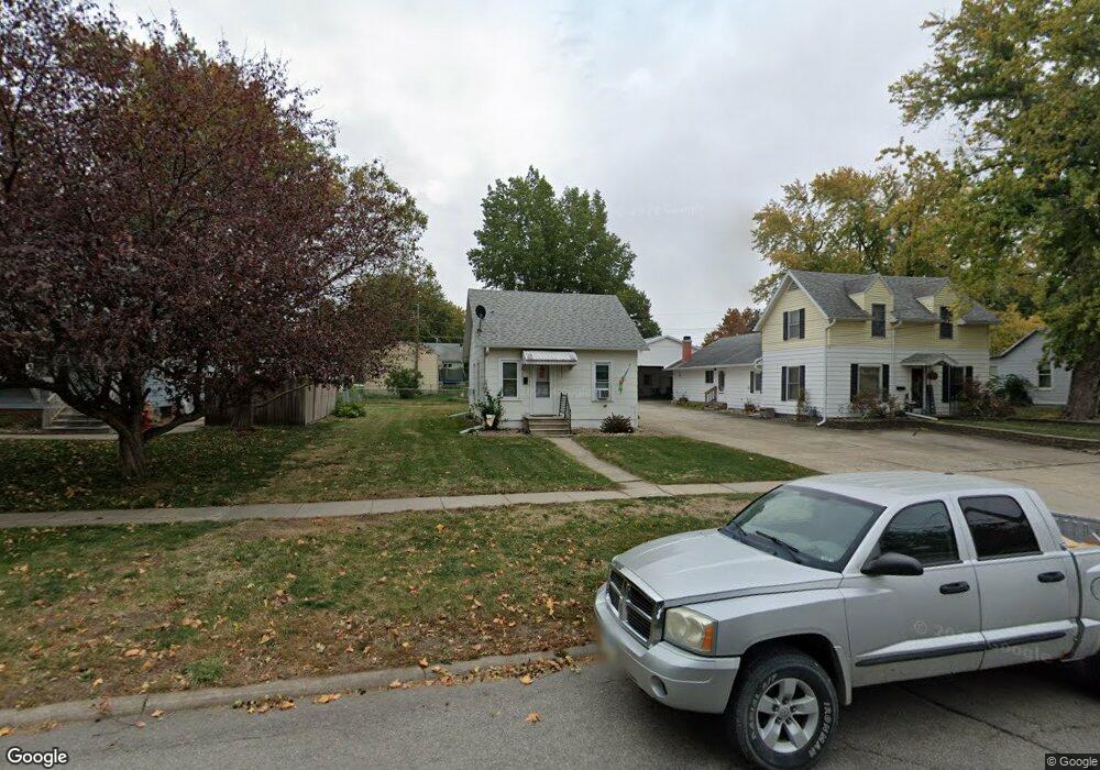 704 W 7th St S, Newton, IA 50208 - photo 1